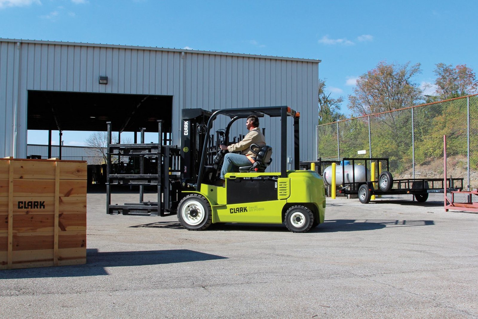 forklift rental in kuwait