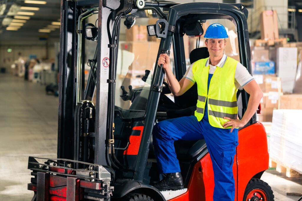 Forklift Services in Kuwait: Comprehensive Solutions for Your Business Needs