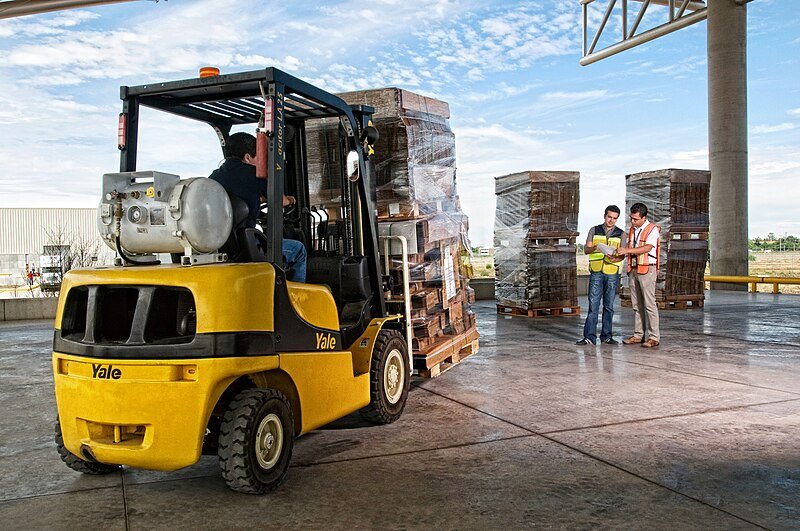 Forklift Operator Job Services in Kuwait: A Comprehensive Guide