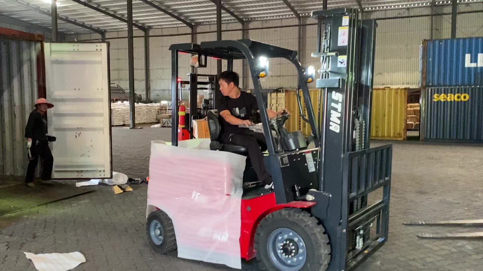 Comprehensive Guide to Forklift Servicing in Kuwait